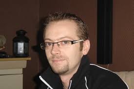 Eddy LATORRE, 48 ans (FAY LES ETANGS, BEAUVAIS, GOUSSAINVILLE)