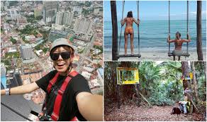 Di sini anda dapat berjalan di atas pantai pasir yang luas sambil jika anda berada di batu ferringhi, jangan lupa singgah di pasar malam batu ferringhi. Tempat Best Bercuti Di Pulau Pinang