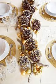 Golden Christmas Tischdeko In Gold Mrs Greenery Tischdeko Weihnachten Pinienzapfen Deko Weihnachten Tisch