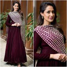 9 Super Easy Anarkali Hairstyles With Step By Step Tutorial Videos Keep Me Stylish Indian Fashion Dresses Fashion Attire Indian Dresses