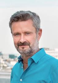 La Décade » Nicolas Boutet PDG de Wediawedia-group.com