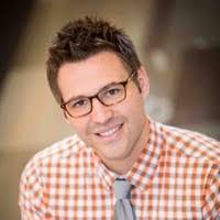 Kelley Pratt's Instagram, Twitter & Facebook