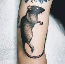 Pin By Bob On Tattoos Rat Tattoo Stephen King Tattoos Fire Tattoo