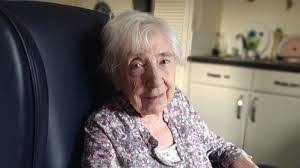 Judi Moss's Instagram, Twitter & Facebook