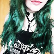 Blonde haare sind gerade bei frauen von einem besonderen mythos nur zwei prozent aller erwachsenen sind natürlich blond. Haarefarben Ohne Zu Blondieren News Blog Headshot