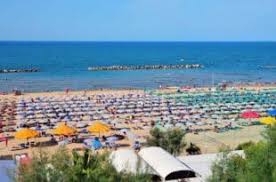 Da nord a sud della costa molisana ci sono molte spiagge dai tratti e caratteristiche adriatiche. Vacanze Estive In Molise Tanto Mare Offerte Viaggi Estate 2021