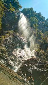 Tempat wisata alam ini hanya berjarak 21 km dari pusat kota semarang dan 23 km dari stasiun poncol. Wikiloc Ruta Air Terjun Puteri Mandi Gunung Jerai Kedah