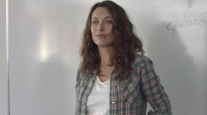 Il joue aux petites voitures! Avis Et Critique Sam Saison 2 Tf1 Et Natacha Lindinger En Heroine Actualite Tv Nouveautes Tele Com