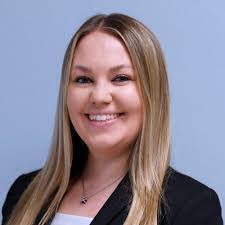 Amanda Muldoon's Instagram, Twitter & Facebook