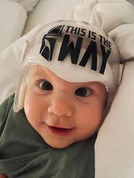 I've been waiting for months && months for one of these!!! One of my bbs  finally gifted me a helmet!!!!!!!!😍