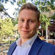 David Helander's Instagram, Twitter & Facebook