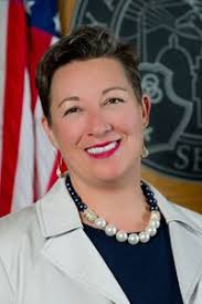 Stacy Gilmore's Instagram, Twitter & Facebook