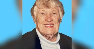 Winifred Mary "Pat" Howse Obituary