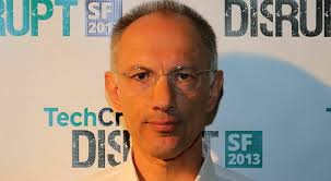 Ex investitore di Google trasportato in elicottero dalla Toscana a Roma e  operato a Villa Stuart: frattura della gamba per Moritz