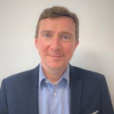 I am thrilled to share that I'm starting my new journey at L'Oréal as HR  Generalist Apprentice within IT Europe. This apprenticeship is part of my  Master 2 GRH PI, (Ecole de