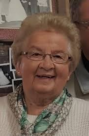 Marie Schindler's Instagram, Twitter & Facebook