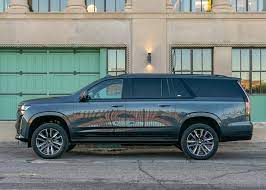 See what power, features, and amenities you'll get for the money. Cadillac Escalade Esv Specs Photos 2020 2021 Autoevolution