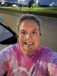 Happy weekend from me and the wife! 😎 Going to a wedding tonight, and we  will be back tomorrow afternoon. Miss ya, Spartans! 💪🏼