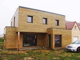 Constructeurs de maisons en ossature bois depuis bientôt 15 ans, nous vous invitons via notre marque maison de jardin à découvrir notre offre sur les studios de jardin et les maisons en bois de moins de 80 m² : Maisons A Toit Plat En Ossature Bois