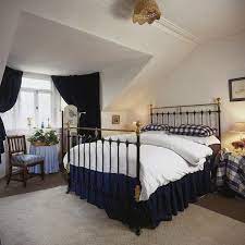 Furniture hardware, lamps, light fixtures, decorative accessories and more! How To Paint Brass Beds Brass Bed Iron Bed Painted Brass Bed
