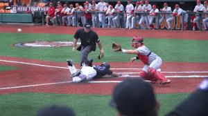 Holy cross to stop using knight image as logo. Baseball News Goholycross Com The Official Site Of The Holy Cross Crusaders