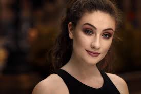 Becoming An Influencer The Amber Doig-Thorne Way