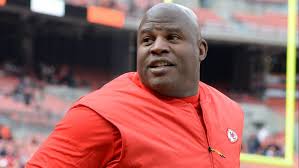 What is the sozack muscle that comes off the lower back over the hip called? Nfl Quarterback Coaching Summit Aims To Create Pipeline For Minority Candidates