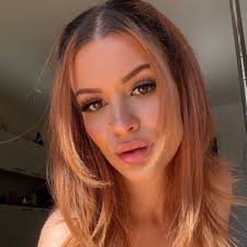 ⭐️ Mia Stone ⭐️