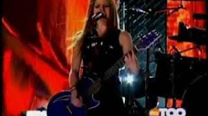 Avril lavigne just rewore her iconic 2002 sk8er boi aesthetic for tiktok debut. Avril Lavigne Complicated Live At Teen Nick 2002 Hq Youtube