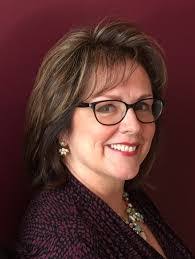 Renee Bingham's Instagram, Twitter & Facebook