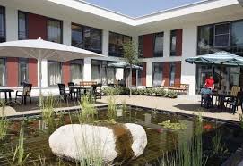 Kostenfrei profitieren sie von den parkmöglichkeiten in der nähe. D Haus Im Park Bremerhaven Pdf Free Download