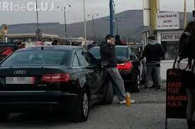 Plasează masina pe motors.md gratuit ! Razie In Targul De MaÈ™ini De La FloreÈ™ti Samsarii Auto Au Fost BlocaÈ›i La PoartÄƒ Foto È™i Video Exclusiv Stiri De Cluj