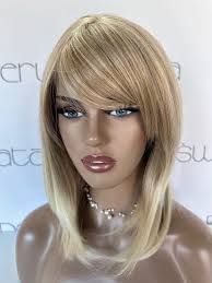 Peruki Cena: od 350,00 zł