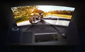 سامسونج تعلن عن 3 شاشات الحواسيب المكتبية جديدة وهي شاشة Samsung Space Monitor شاشة Samsung Crg9 و شاشة Samsung Ur59c م Samsung Monitor Electronic Products