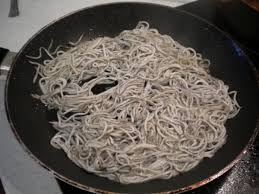 Avec babeth et vincent du restaurant la civelle. Pibales Ou Civelles Bordeaux 33 La Region Qui Attire Le Plus