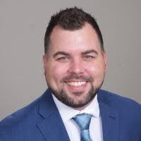 Wade Hollis's Instagram, Twitter & Facebook