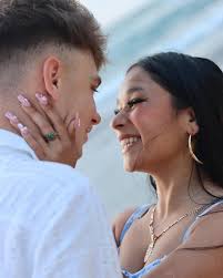 hawaiimaternity #hawaiimaternityphotographer #maternityphotoshoothawaii  #northshoreoahu