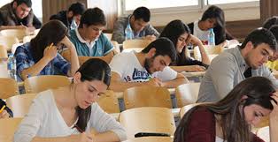 Açık lise kayıt tarihleri, lise eğitimlerini açıktan okuyarak diploma sahibi olmak isteyen aöl öğrencileri tarafından araştırılıyor. Aol Kayit Yenileme 2018 Meb Acik Lise Kayit Yenileme Ekrani Aol Ders Secimi 2018