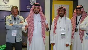تعليق عبدالعزيز الفيصل على هزيمة الهلال من النجم الساحلي سعودي 360 عل ق سمو الأمير عبدالعزيز بن تركي الفيصل رئيس الهيئة العامة للرياضة Lab Coat Coat Jackets
