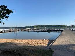 Noclegi w augustowie, w gołdapii, kwatery, agroturystyka, pensjonaty, hotele, w ochotnicy. Plaaz Z Pomostami Picture Of Plaza Miejska W Augustowie Tripadvisor