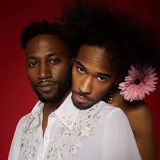 STYLISTS TO KNOW: CHI ILOCHI — SHEER