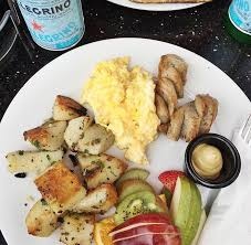 How To Eat Out 8 Tips To Eat Out Whole30 And Paleo At Restaurants Whole Kitchen Sink