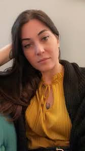 Introduction of a dull woman in Kansas City area