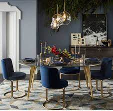 Navy walls and chairs are highlighted by the inclusion of great decorative accents. Pin On 616