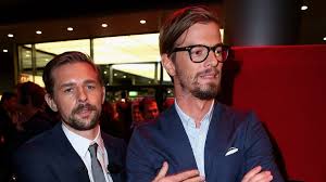 He is 42 years old and is a capricorn. Joko Winterscheidt Hat Klaas Heufer Umlauf Nichts Mehr Zu Sagen