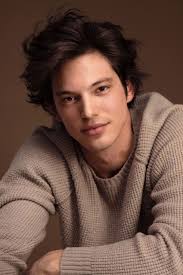 Riverdale ⭐ 63% (2017)