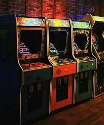 Video Game Room Decoration Ideas You Must See To Know Games Gamer Videogame Decor Decoration Idea Room Home Homed Retro Arcade Arcade Games Arcade