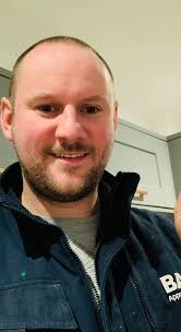 Hi everyone 🙋‍♂️ I'm Luke! I am your local, Gas Safe registered engineer!  I started my career over 20 years ago and have experience working with some  of the big companies such