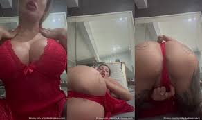 Andressa Urach Aquecendo O Bucetão Em Video Novo