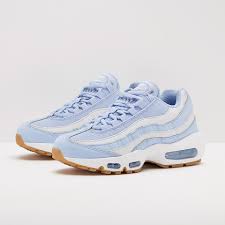 Combining a mesh upper with synthetic and leather overlays, the nike air max 95 essential provides breathable comfort and support, as well as an iconic look. Ø¨Ø§Ù†ÙŠØ§Ù† Ù‚Ø·Ø¹Ø© Ù†Ø³Ø¨ Nike Air Max 95 Woman Kogglyatravel Com